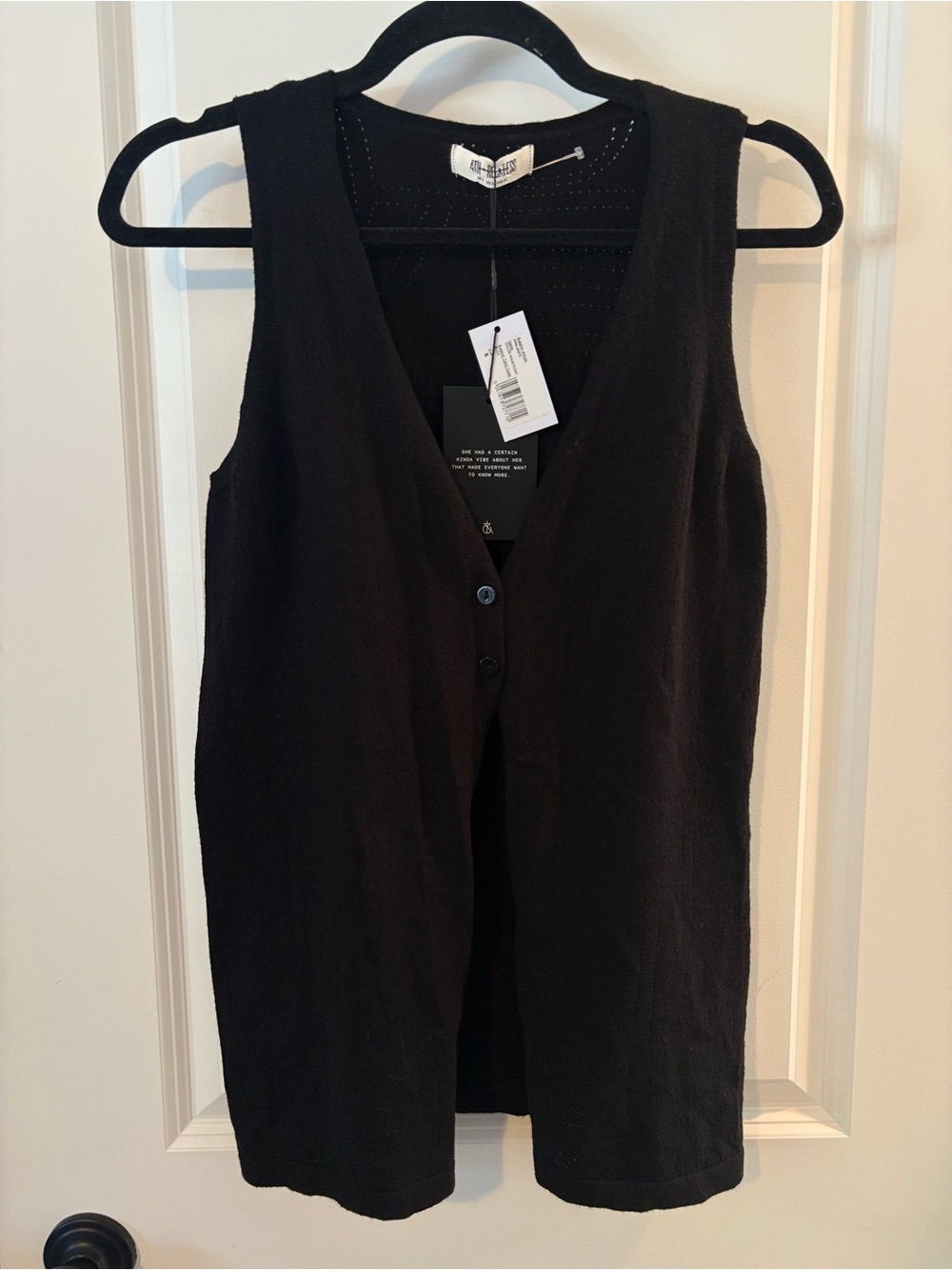 4th +Reckless Chloe Waistcoat Women's Black Sleeveless Tailored Knit Vest - Picture 2 of 7